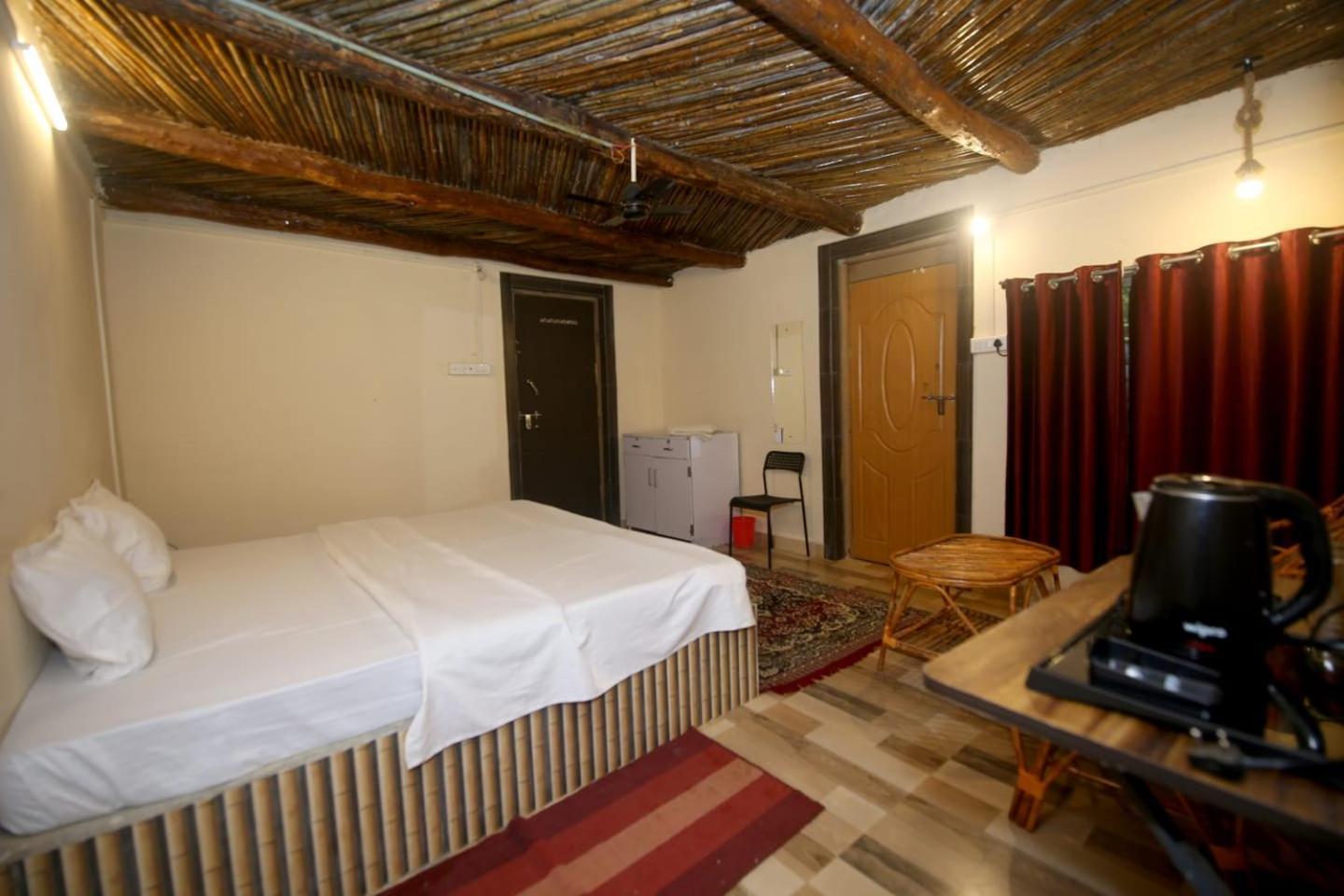 Tribal Wood Resort Dhanwār Esterno foto